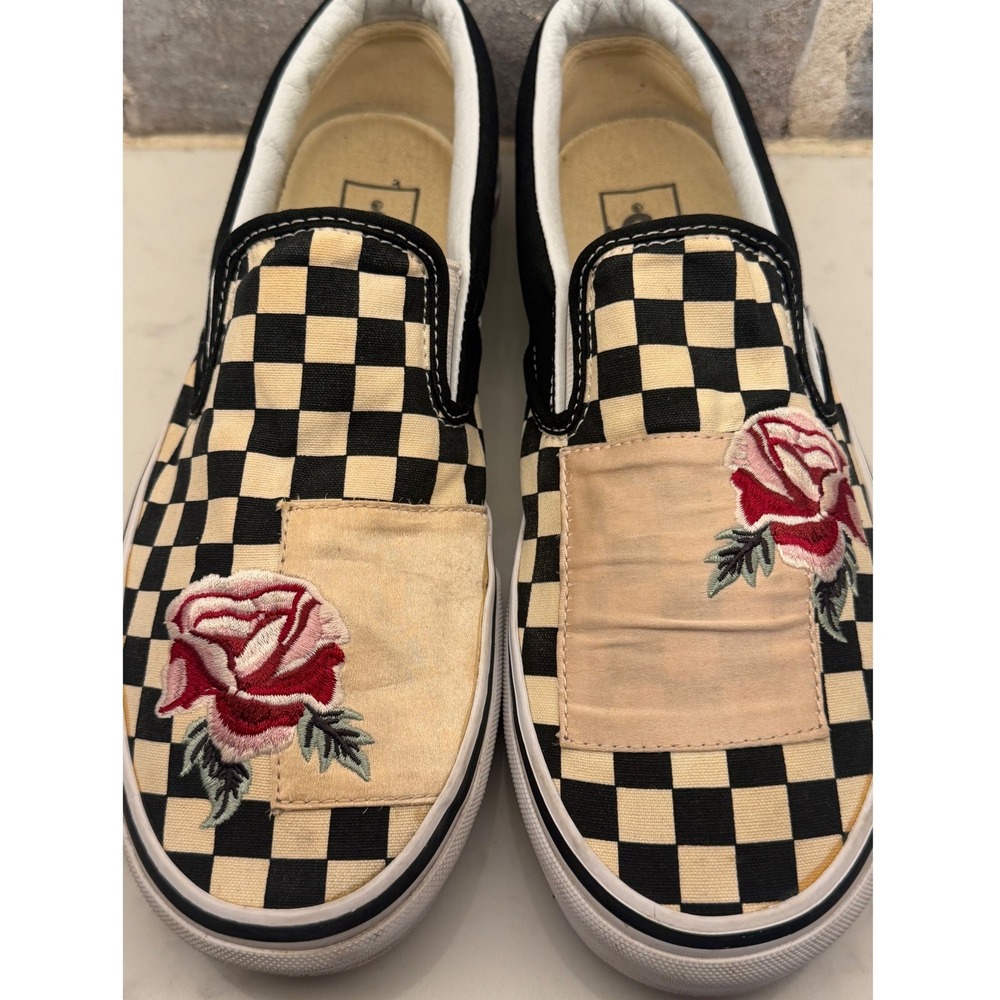 Vans Classic Slip-On Checkerboard Rose Embroidery Sneakers Womens 9.5 Mens 8.0 - Picture 2 of 8